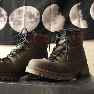 Coolway Hiking Lace Up Boots